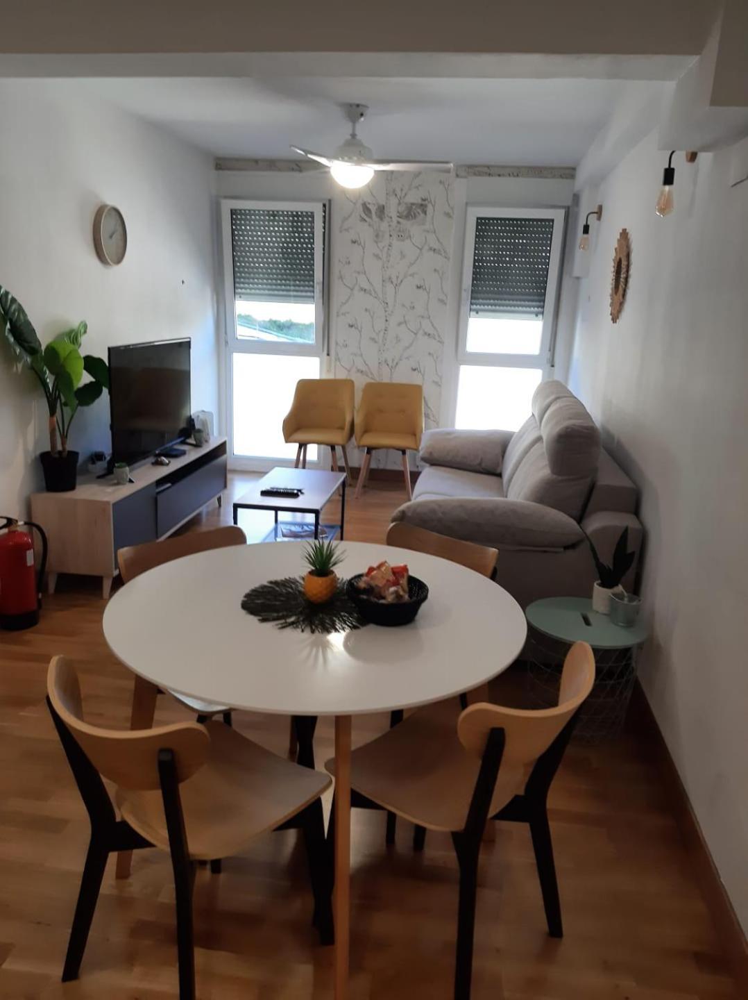 Rentería Apartamentos Parke24 San Sebastian By Ruva מראה חיצוני תמונה